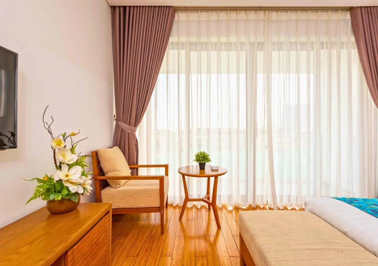 Golden Beachside Resort Danang 5*, Da Nang