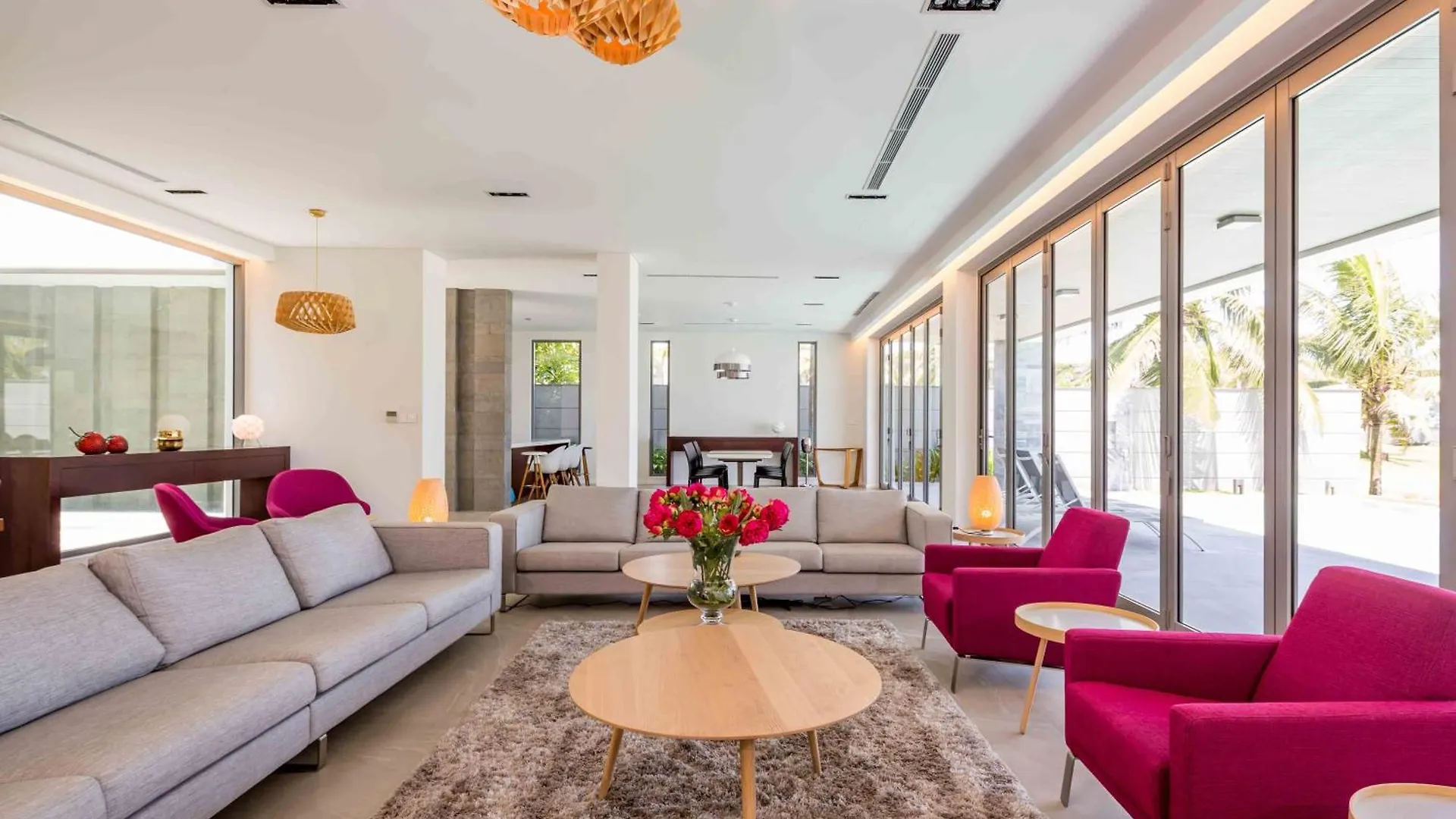 Golden Beachside Resort Danang  Da Nang