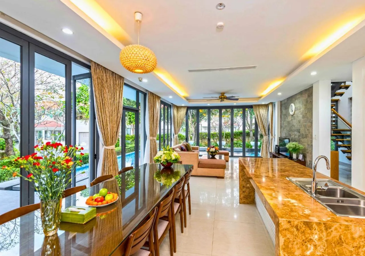 Golden Beachside Resort Danang