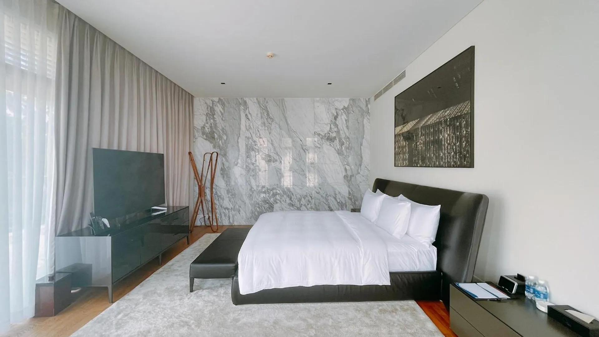 Golden Beachside Resort Danang