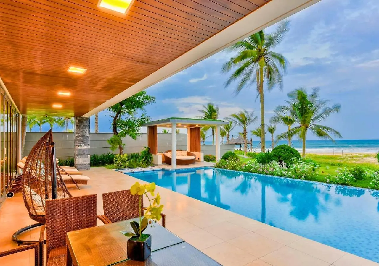 Golden Beachside Resort Danang 5*, Da Nang Vietnam