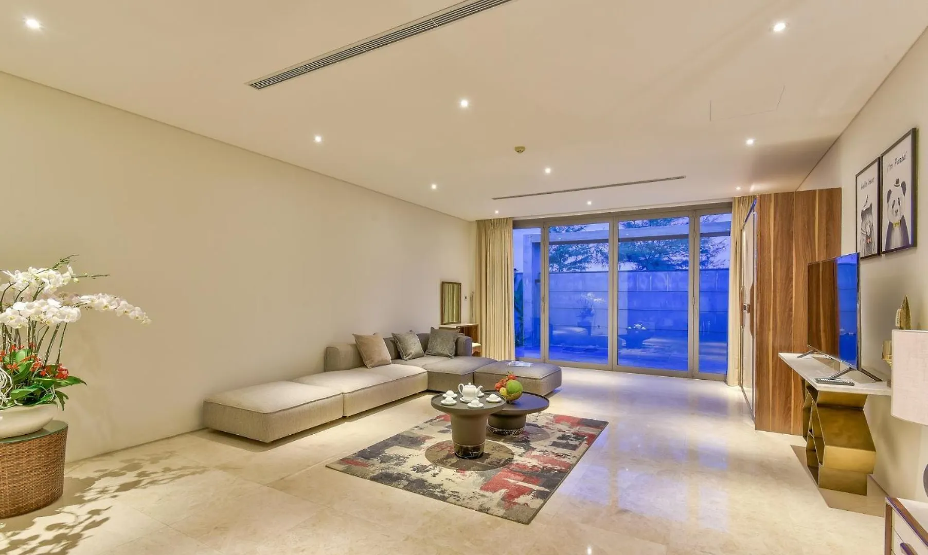 *****  Golden Beachside Resort Danang Vietnam