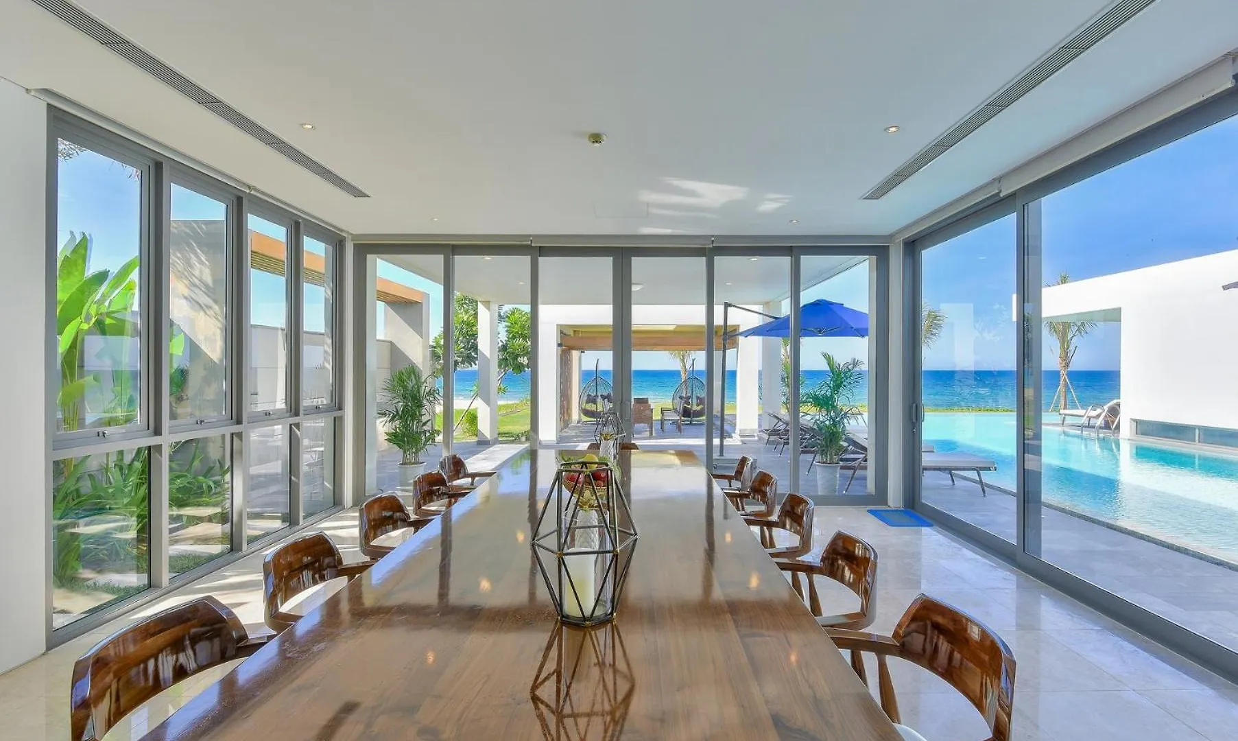 Golden Beachside Resort Danang
