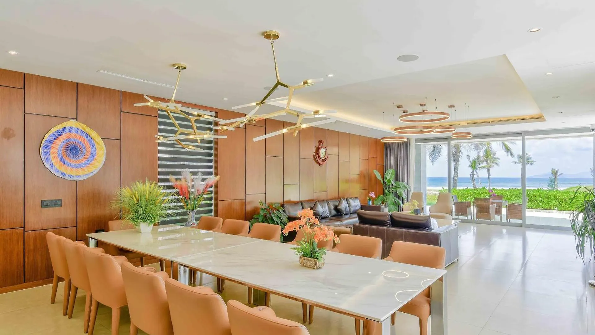 Golden Beachside Resort Danang  Da Nang